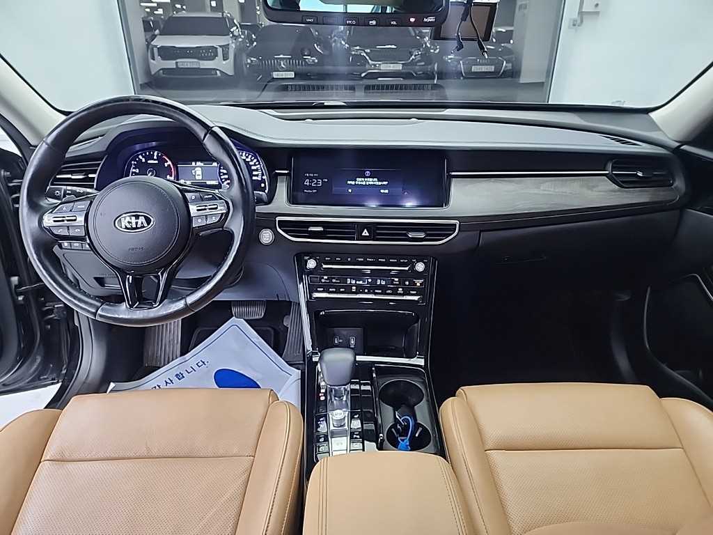 KIA K7 - Vista 7