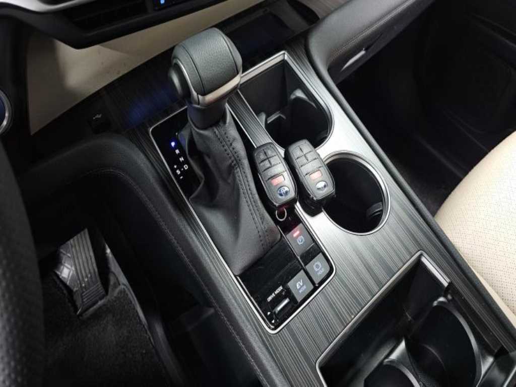 Toyota Siena - Vista 9