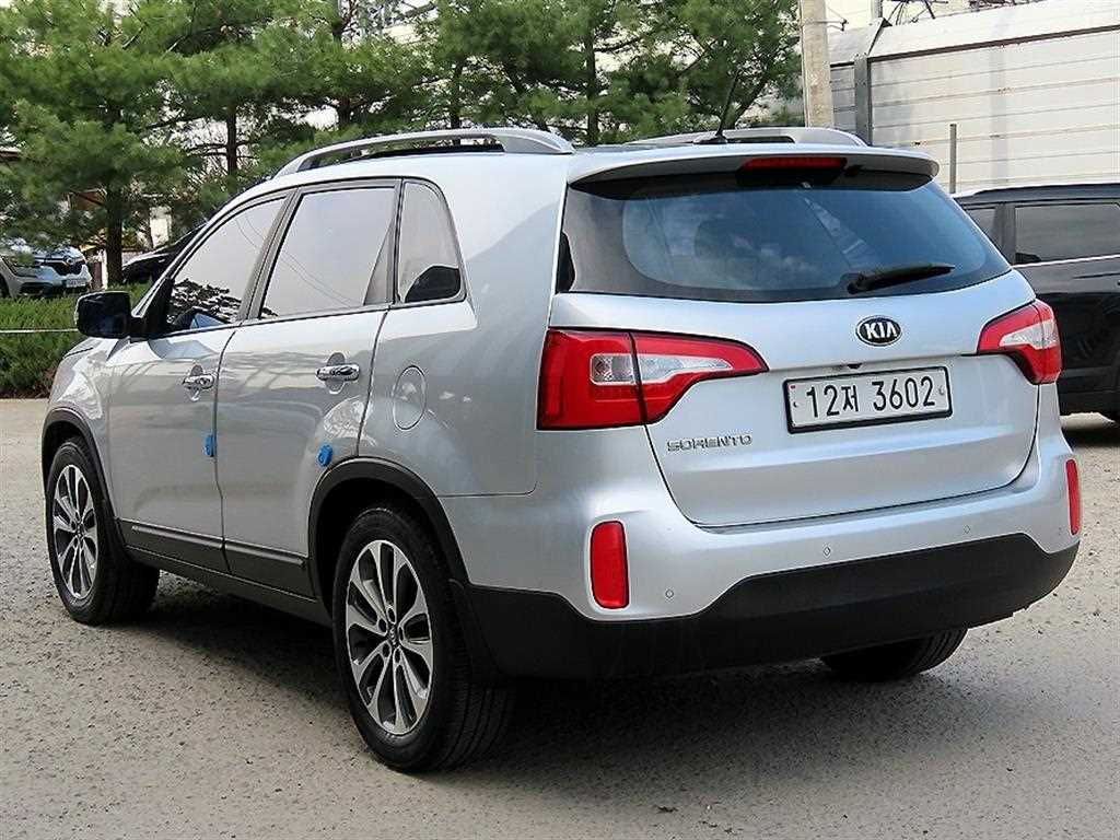 KIA Sorento - Vista 3