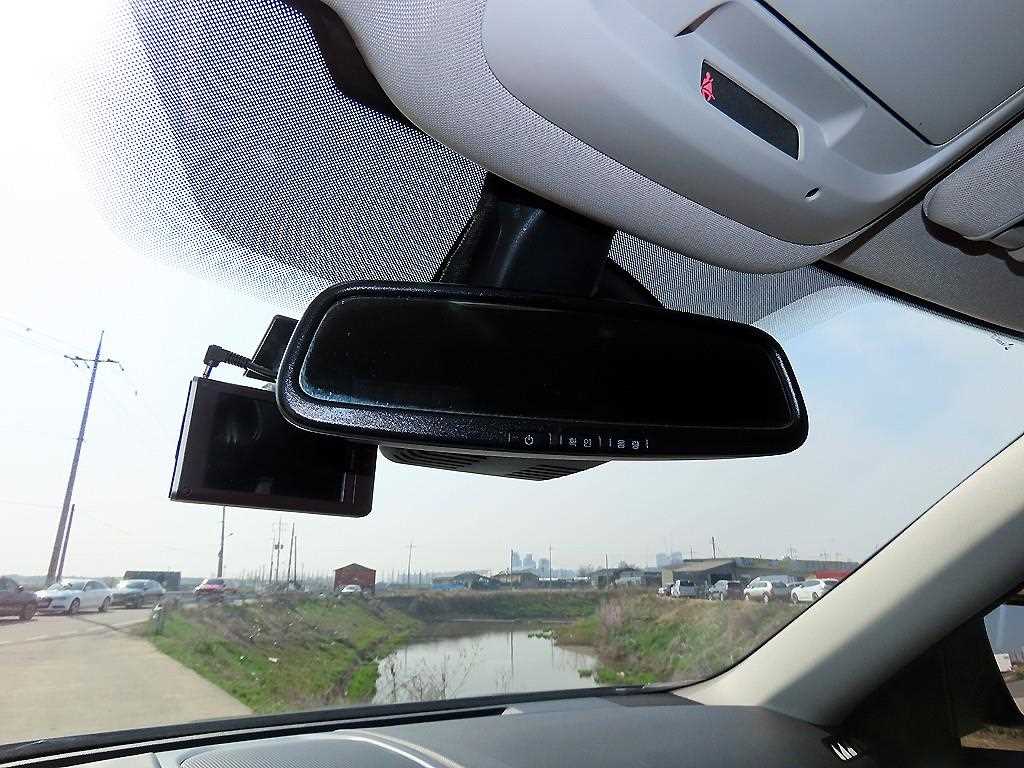 SAMSUNG QM6 - Vista 12