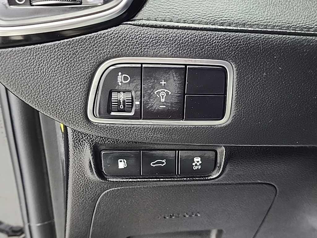 HYUNDAI Grandeur 2018 Negro - Importación desde Corea - HF Imports Iquique - Foto 18