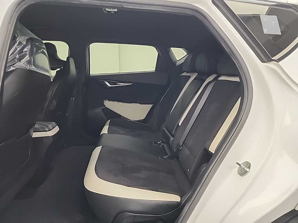 KIA EV6 - Vista 12