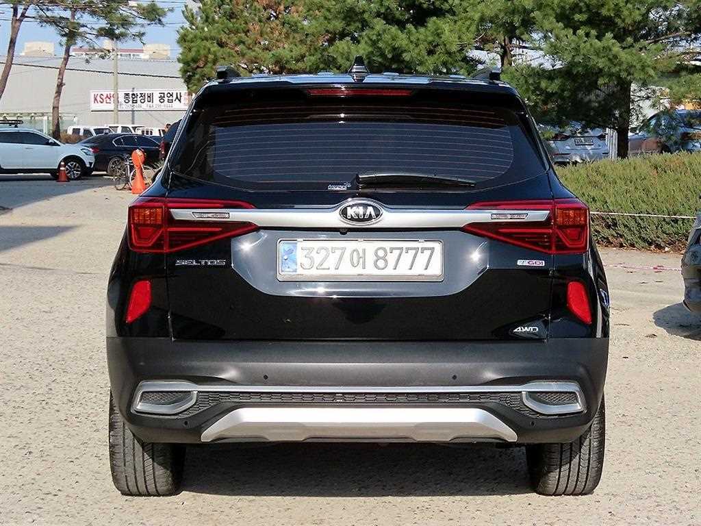 KIA Seltos - Vista 4