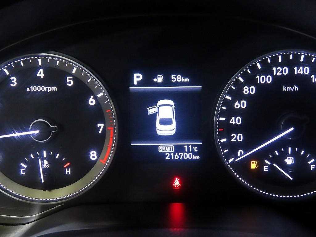 HYUNDAI Grandeur - Vista 9