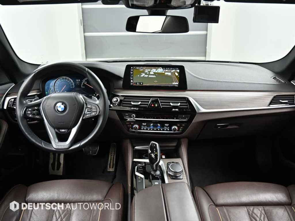 BMW 5 Series - Vista 7