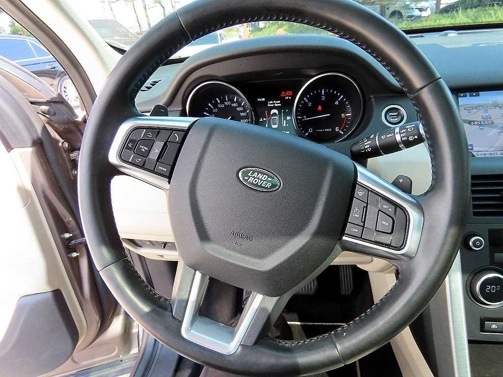 Land Rover Discovery Sports - Vista 8
