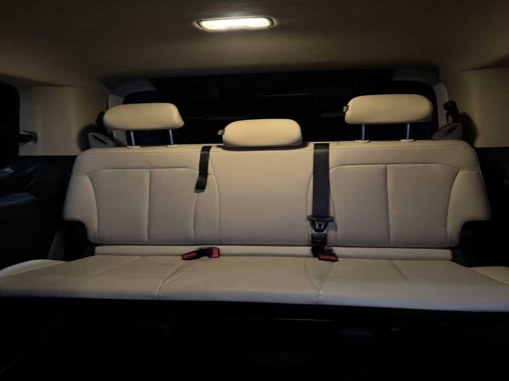 HYUNDAI Staria - Vista 6