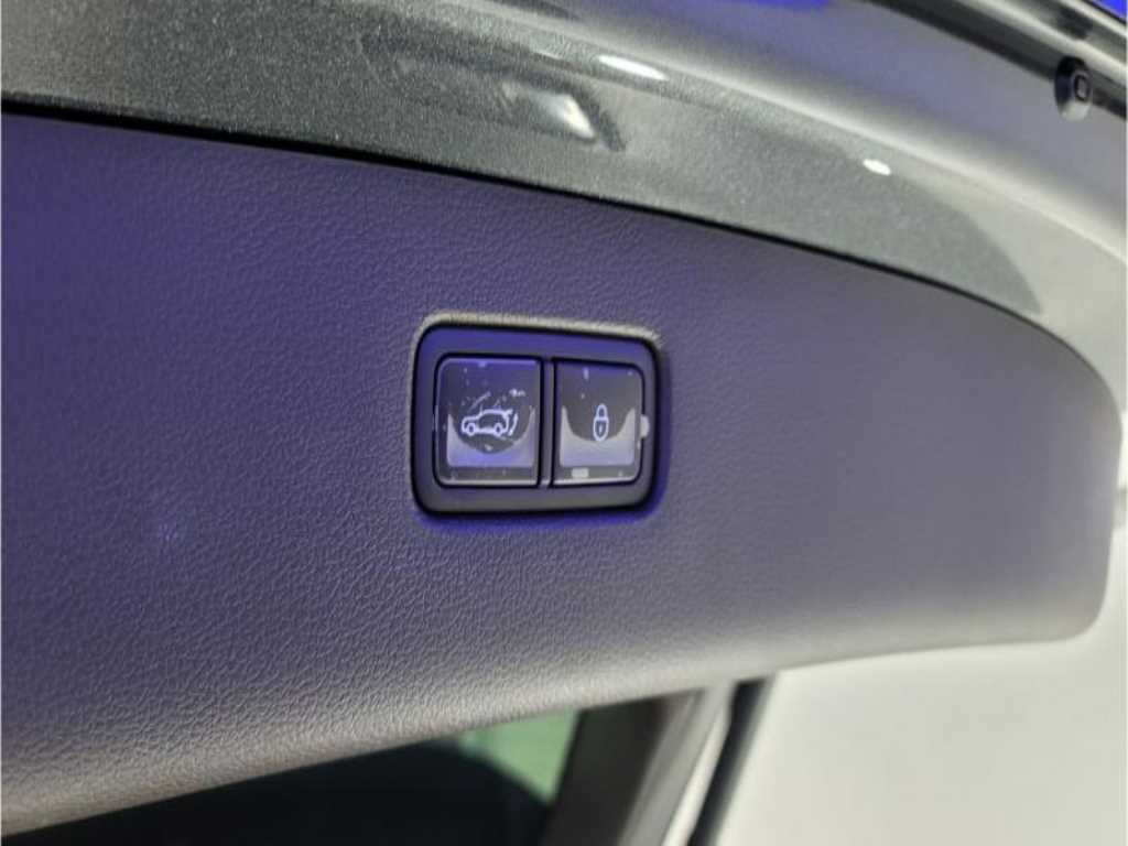 Genesis GV80 - Vista 8