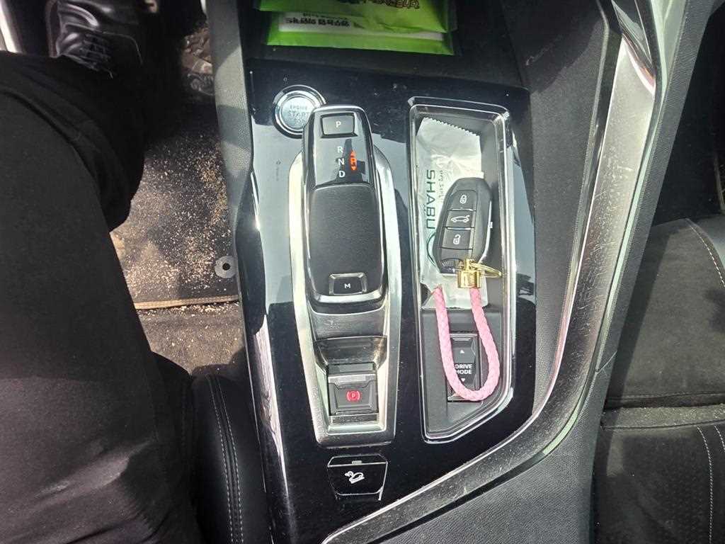 Peugeot 5008 2022 Blanco - Importación desde Corea - HF Imports Iquique - Foto 15