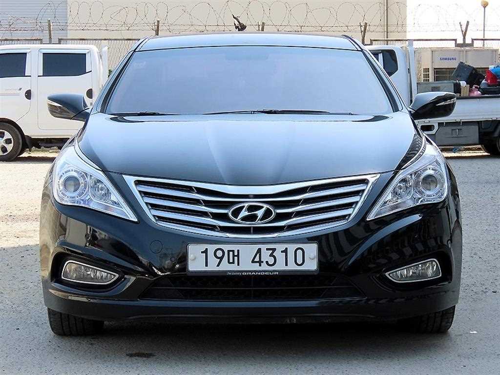 HYUNDAI Grandeur - Vista 2