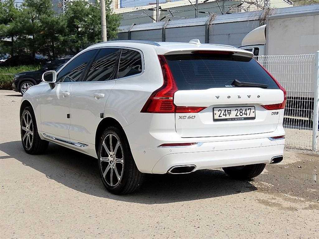 Volvo XC60 - Vista 3