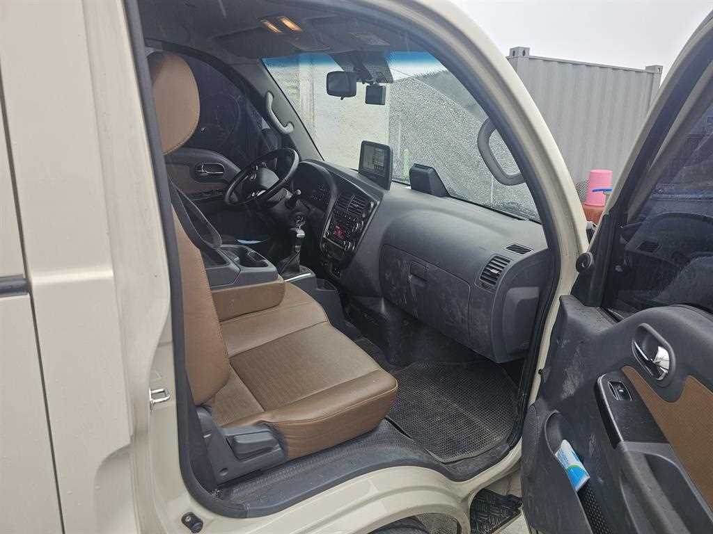 Small Truck Cargo (small) - Vista 8