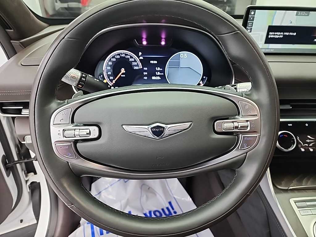 Genesis GV80 - Vista 9