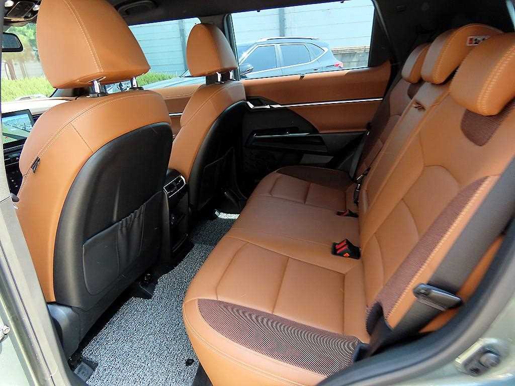 Ssangyong Torres - Vista 6