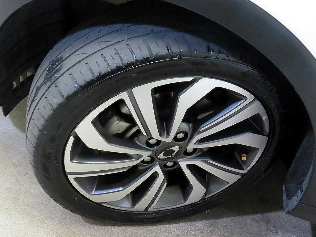 Ssangyong Tivoli 2020 Blanco - Importación desde Corea - HF Imports Iquique - Foto 19