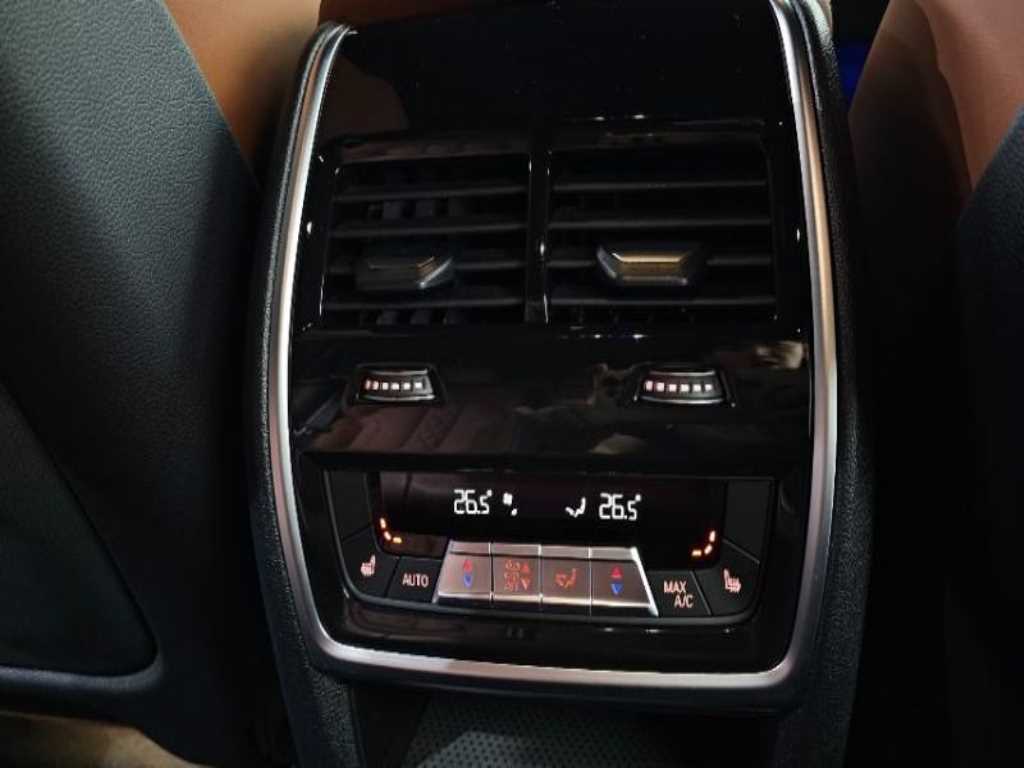 BMW X6 2023 Negro - Importación desde Corea - HF Imports Iquique - Foto 13