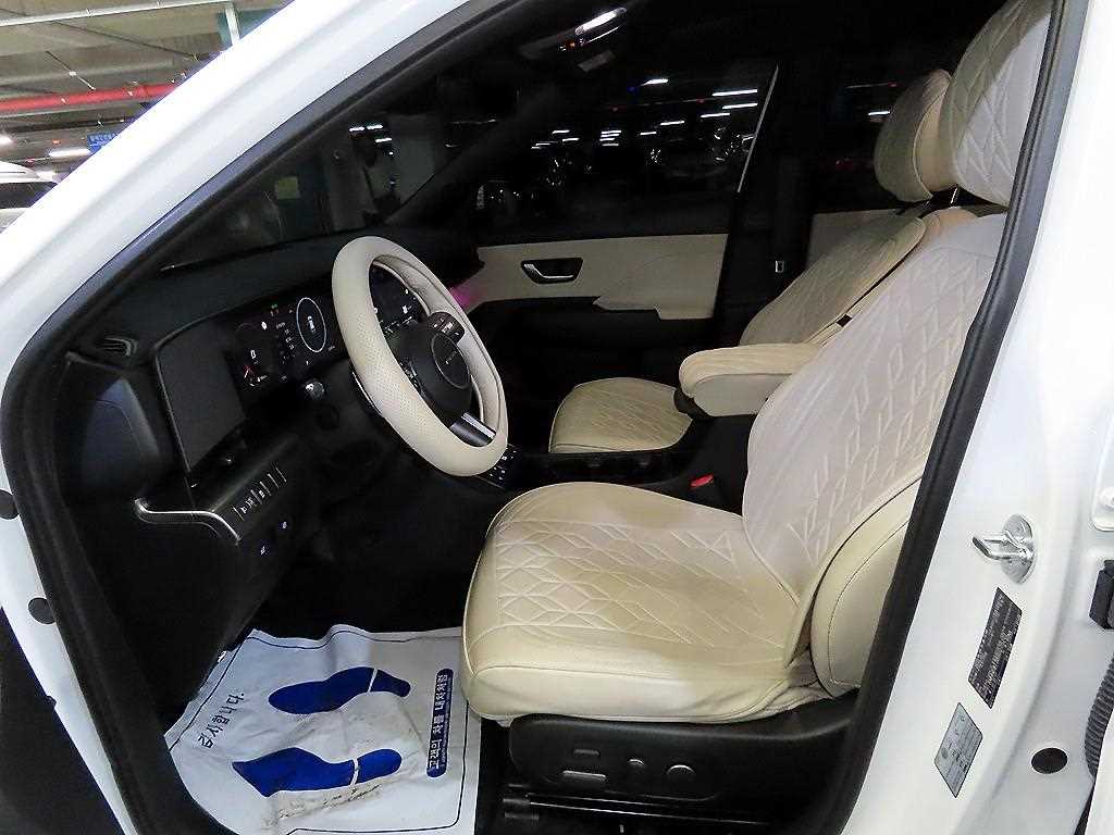 HYUNDAI Kona - Vista 6