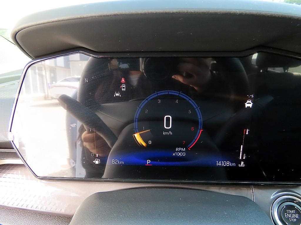 Chevrolet Trax - Vista 9