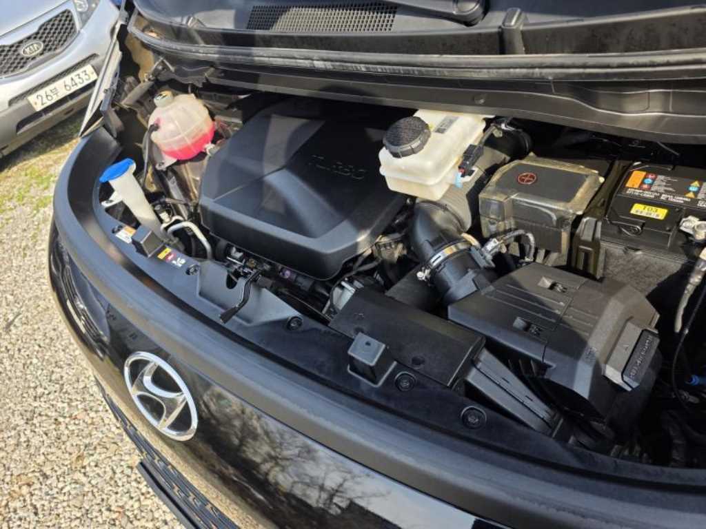 HYUNDAI Staria 2022 Negro - Importación desde Corea - HF Imports Iquique - Foto 20