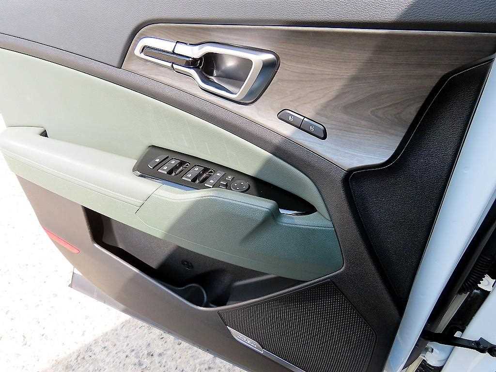 KIA Sportage - Vista 11