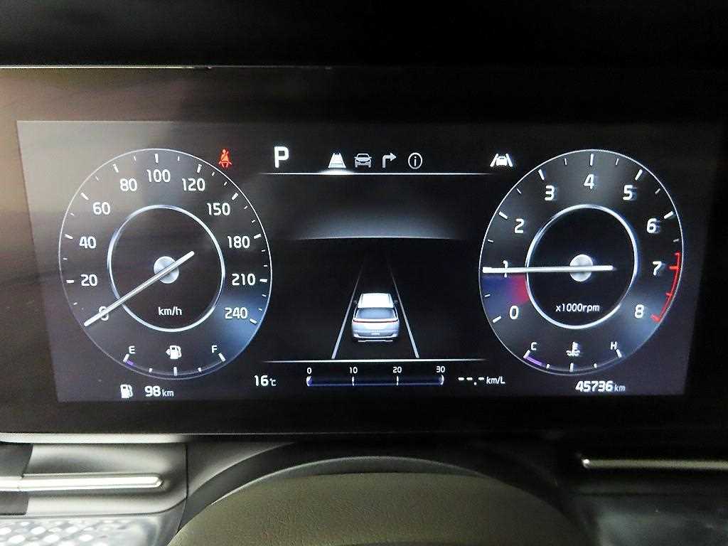 KIA Carnival - Vista 6