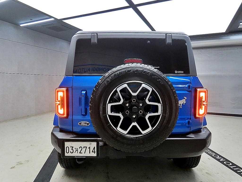 Ford Bronco - Vista 3