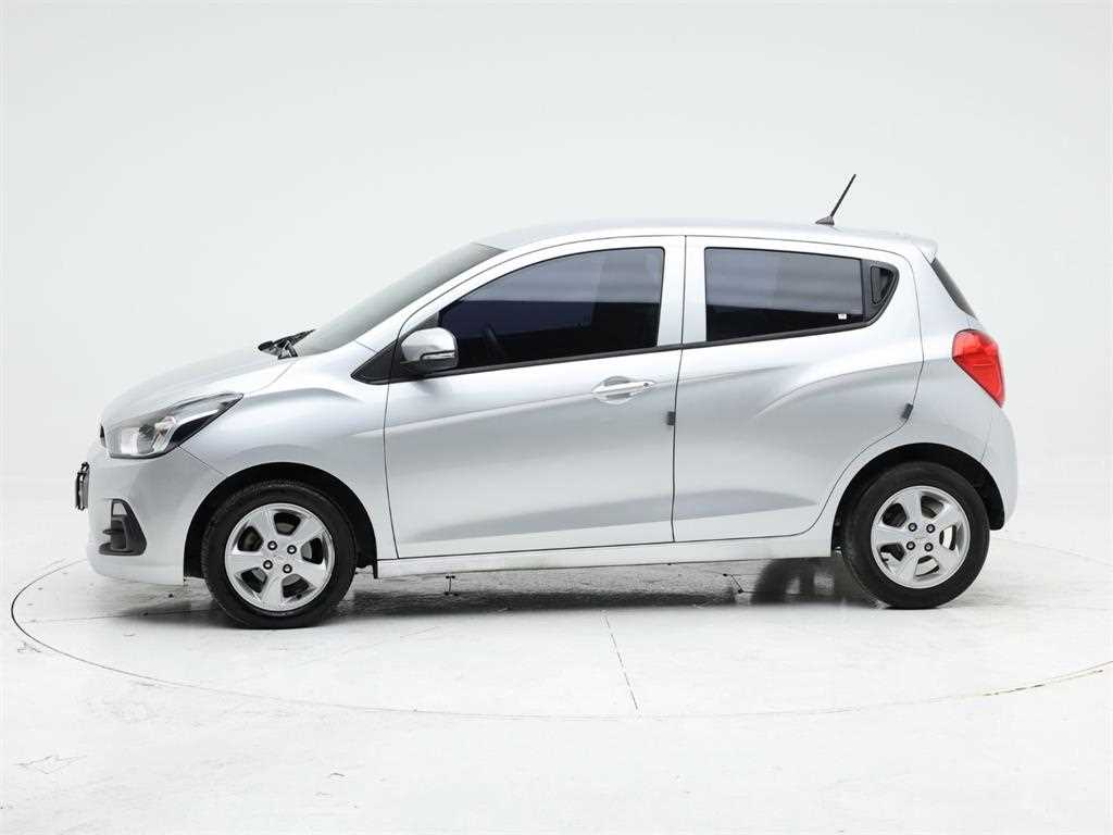 Chevrolet Spark - Vista 3