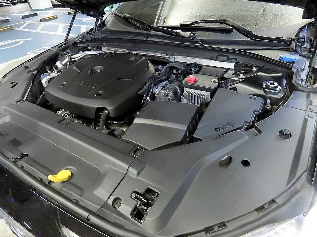 Volvo V90 2019 Negro - Importación desde Corea - HF Imports Iquique - Foto 19