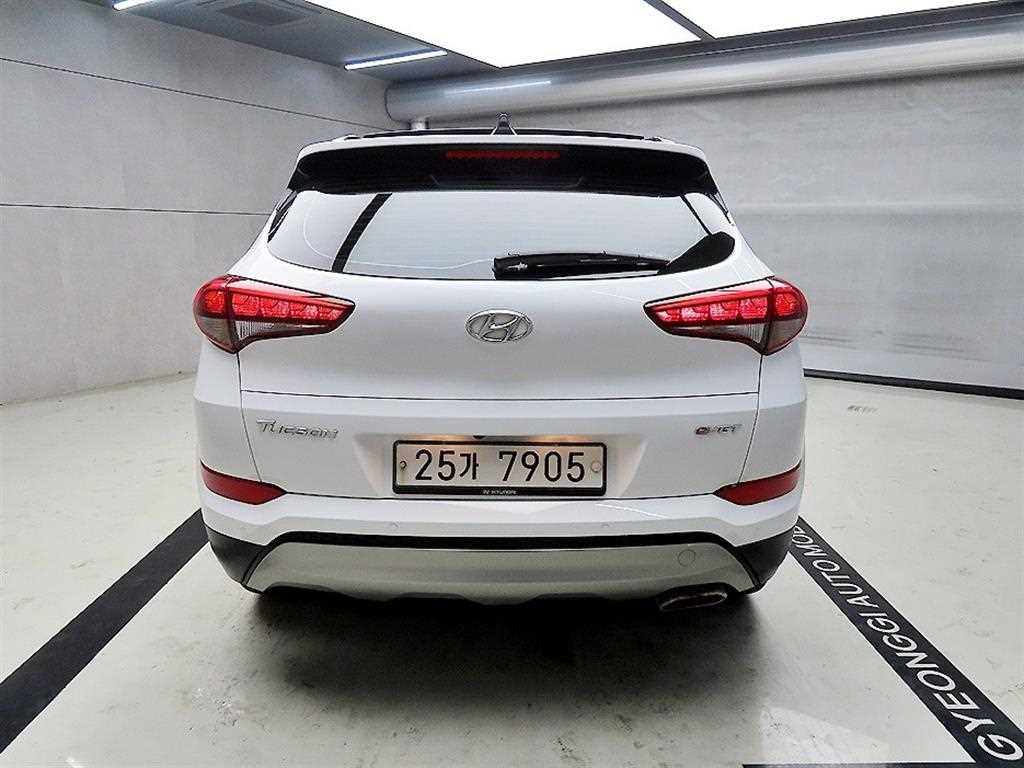 HYUNDAI Tucson - Vista 3