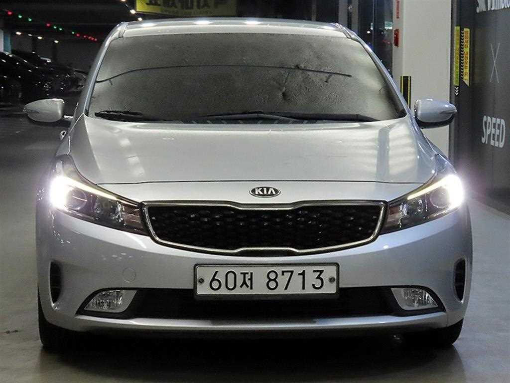 KIA K3 - Vista 2