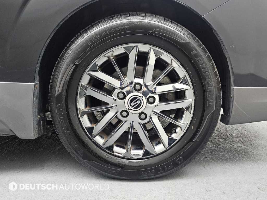 Ssangyong Korando - Vista 5