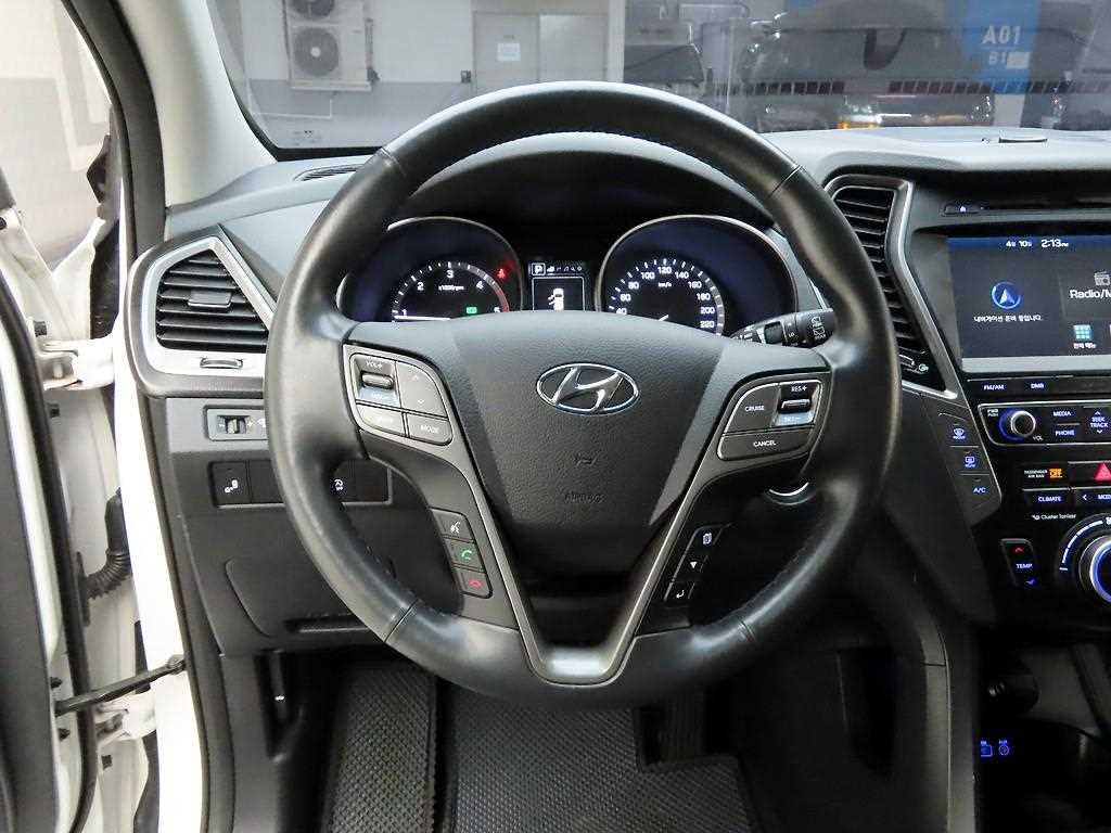 HYUNDAI Santa Fe - Vista 7