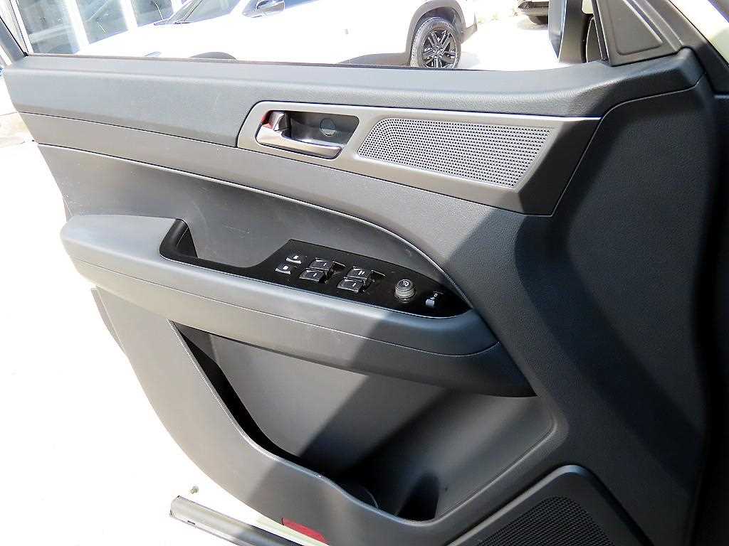 Ssangyong Rexton - Vista 11