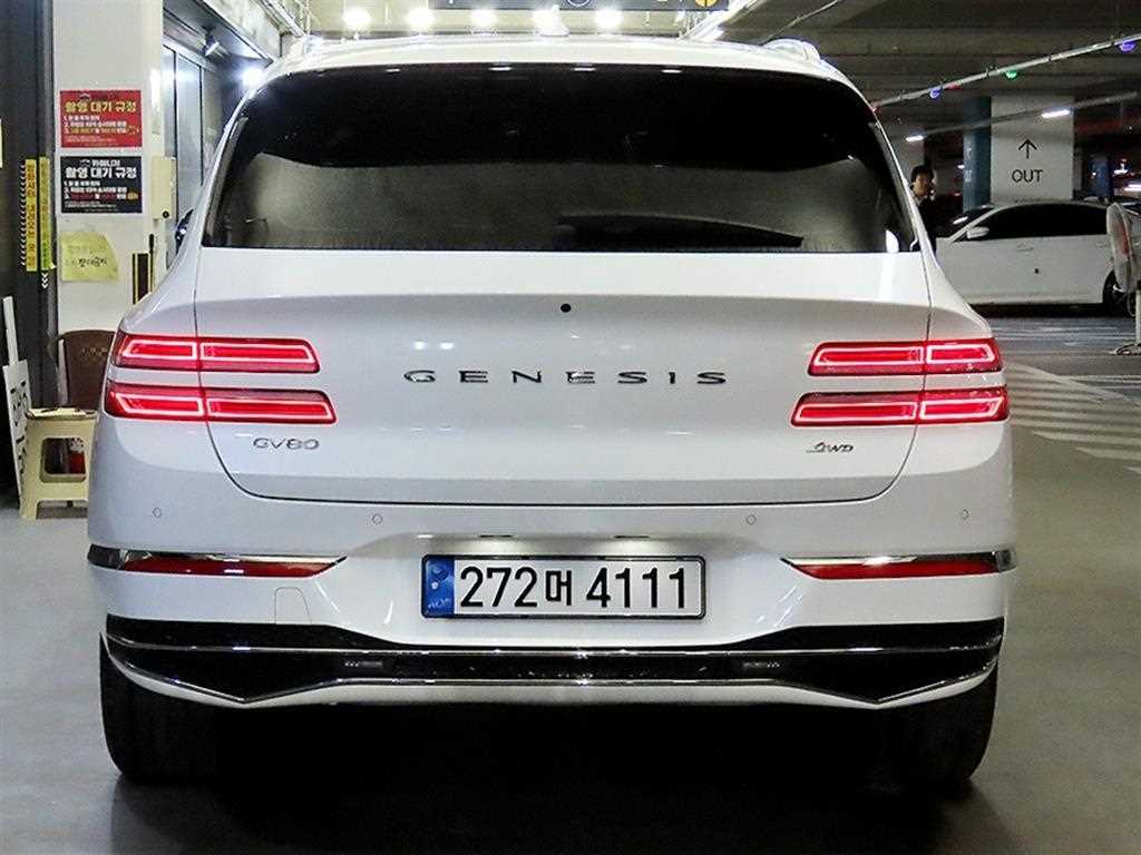 Genesis GV80 - Vista 5