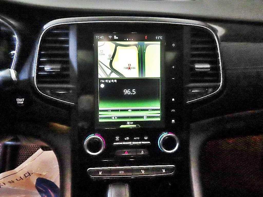 SAMSUNG SM6 - Vista 11