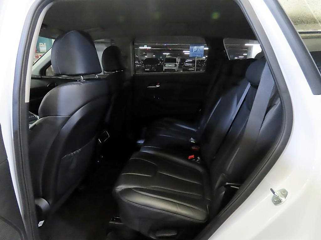 HYUNDAI Santa Fe - Vista 7