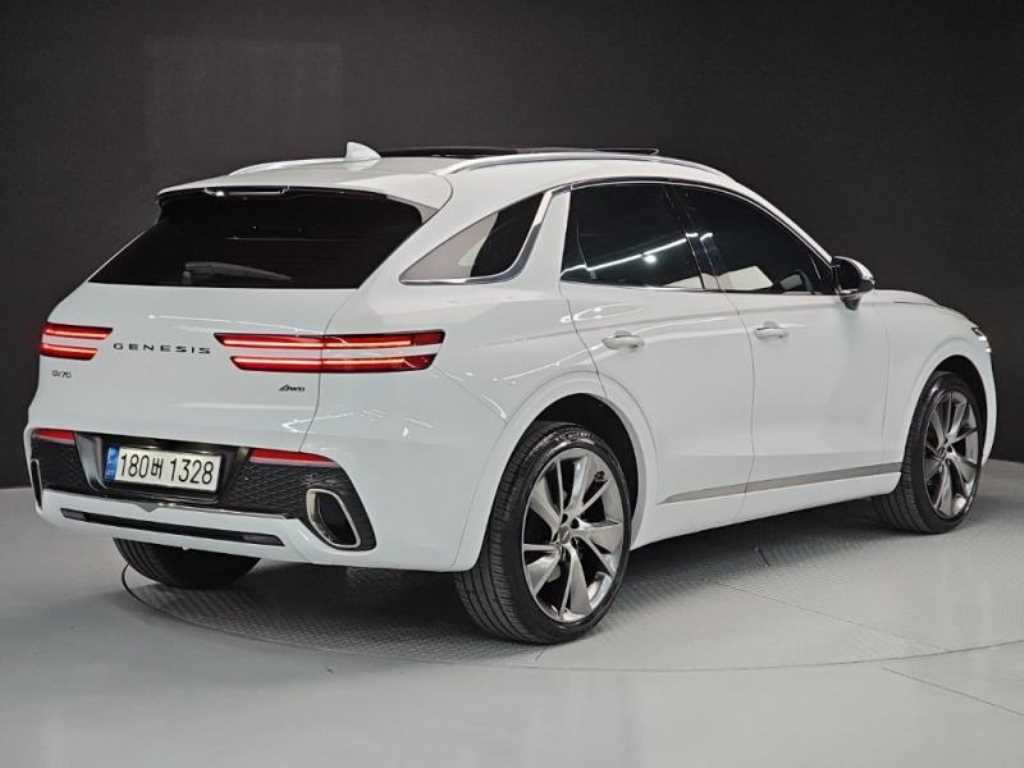 Genesis GV70 - Vista 3