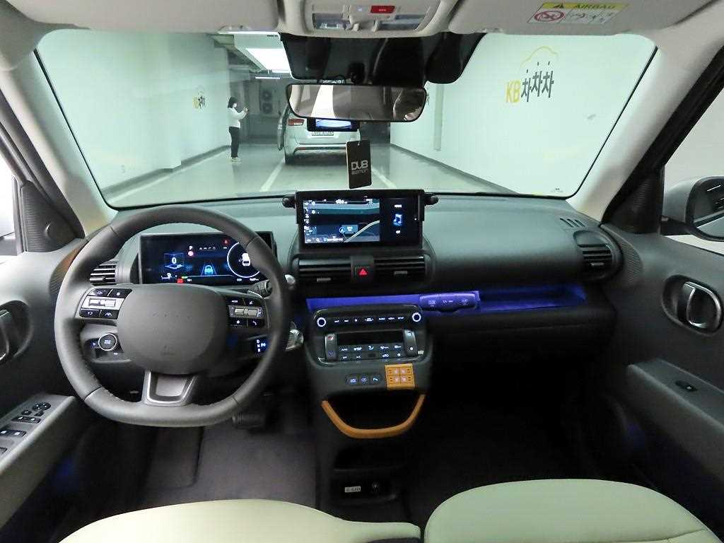 HYUNDAI Casper - Vista 6