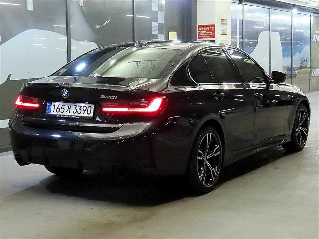 BMW 3 series - Vista 4