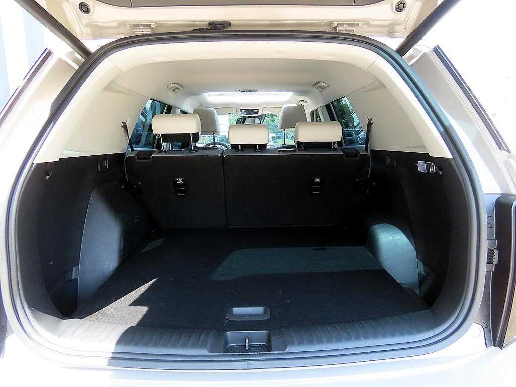 Ssangyong Torres 2024 the color of pearl - Importación desde Corea - HF Imports Iquique - Foto 17