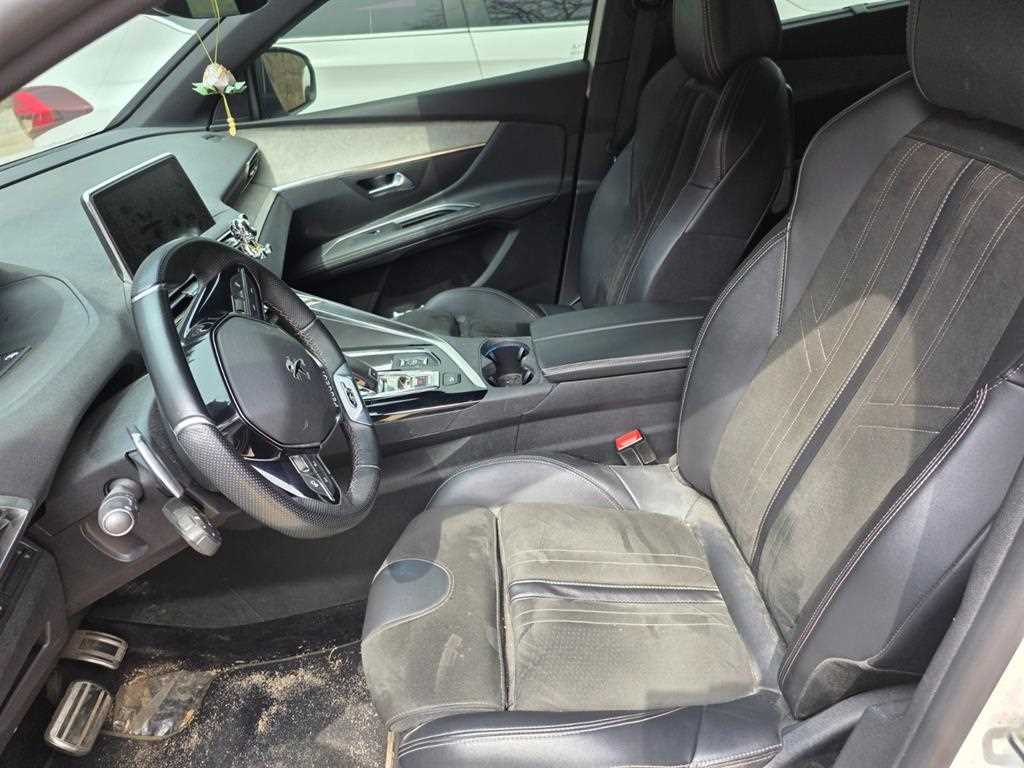 Peugeot 5008 - Vista 8