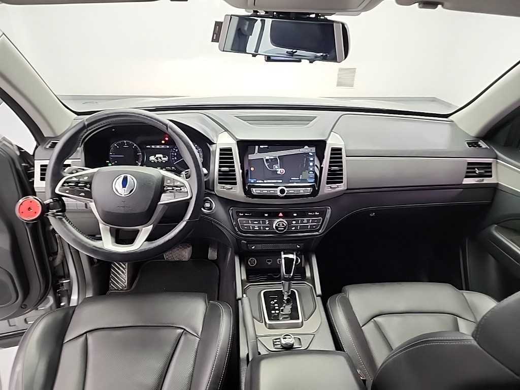 Ssangyong Rexton - Vista 8