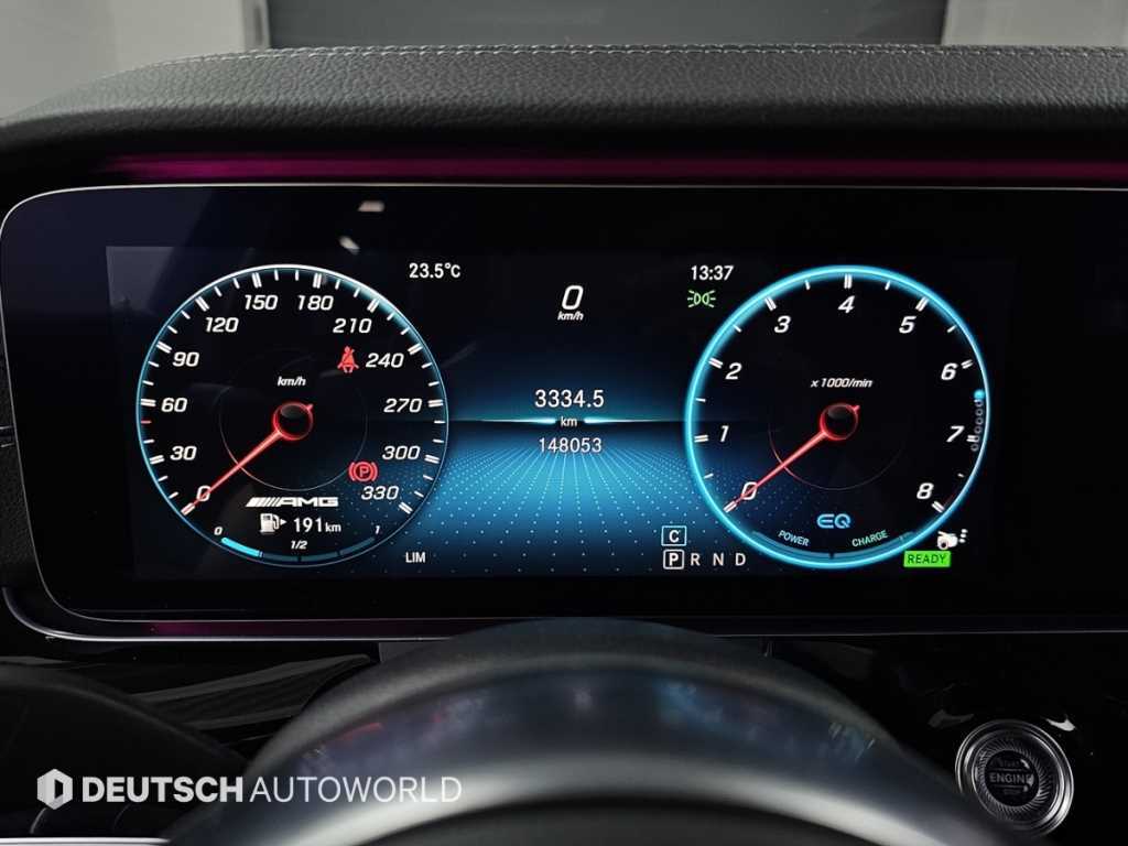 Mercedes Benz AMG GT - Vista 8