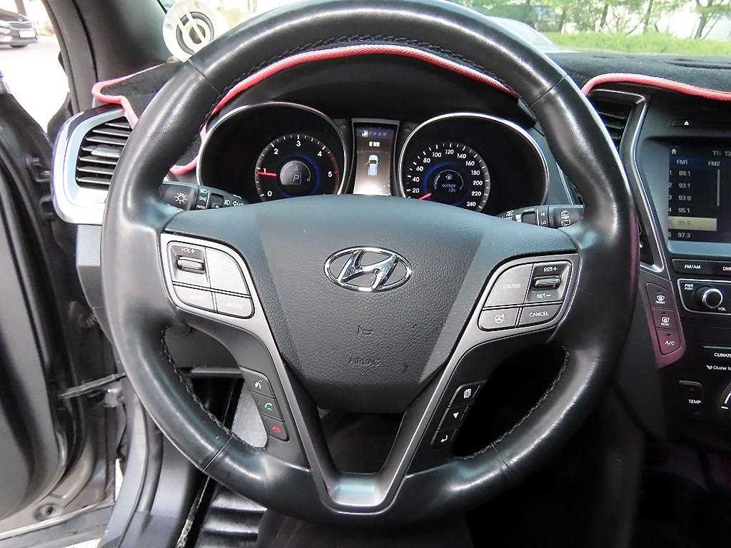 HYUNDAI Santa Fe - Vista 8