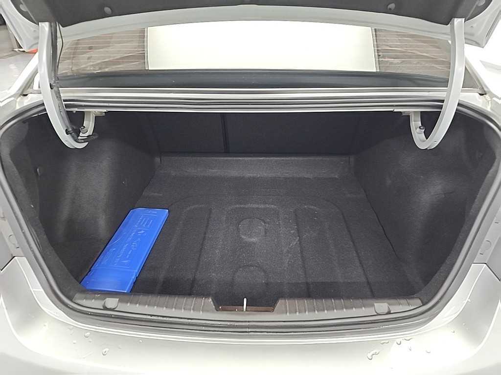 Chevrolet Cruise 2014 Plateado - Importación desde Corea - HF Imports Iquique - Foto 18