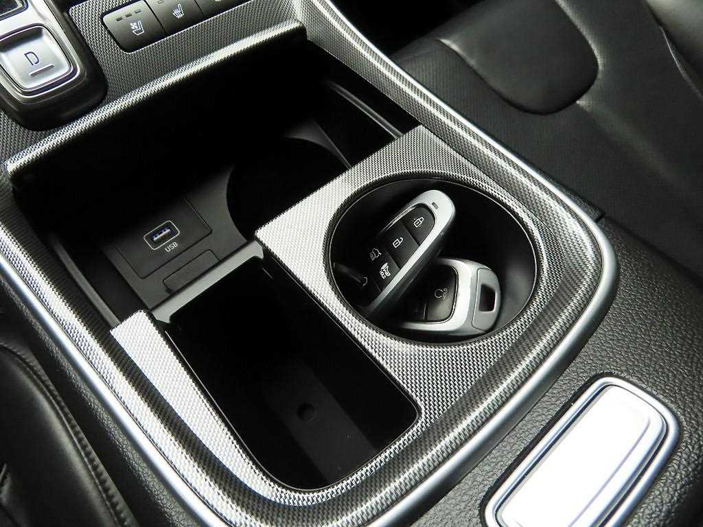 HYUNDAI Santa Fe 2021 Blanco - Importación desde Corea - HF Imports Iquique - Foto 13