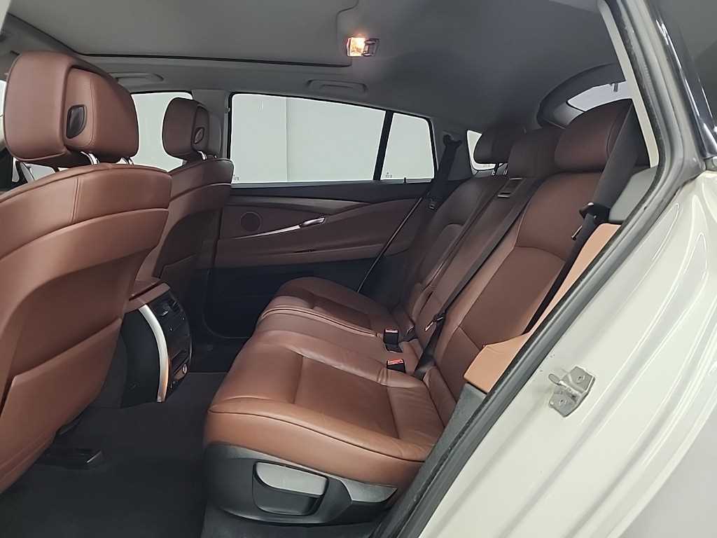 BMW Gran Turismo - Vista 12