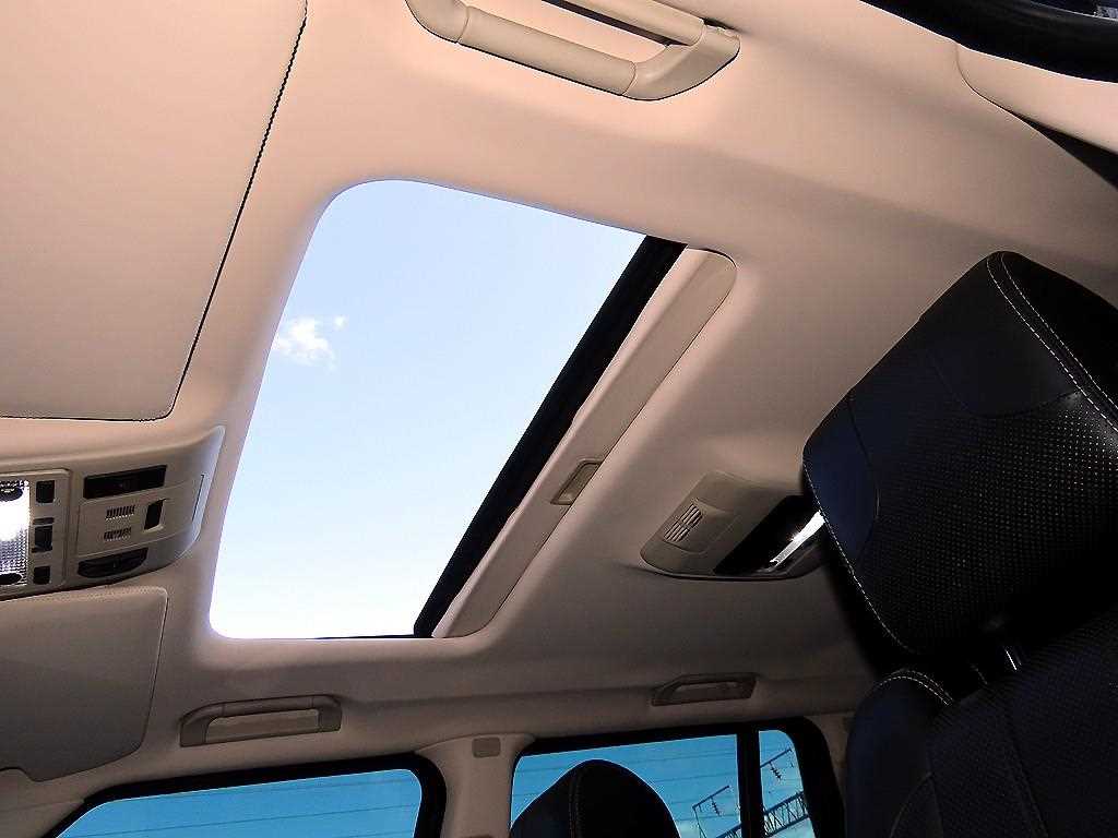 Land Rover Range Rover 2010 Negro - Importación desde Corea - HF Imports Iquique - Foto 16