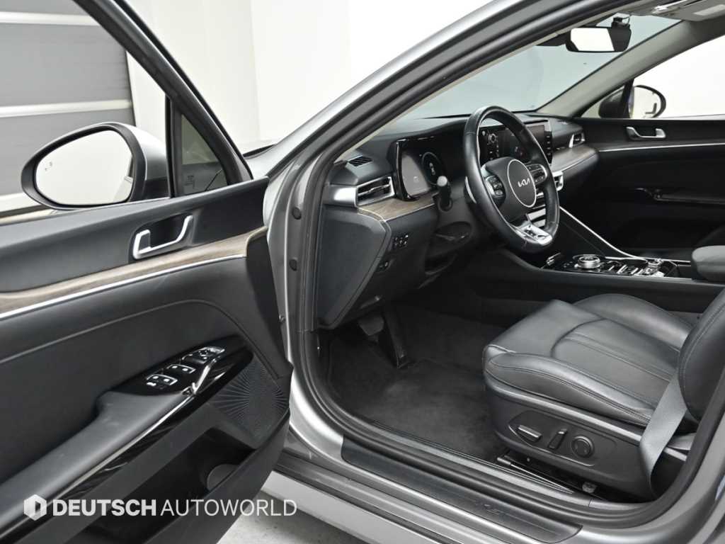 KIA K5 - Vista 11