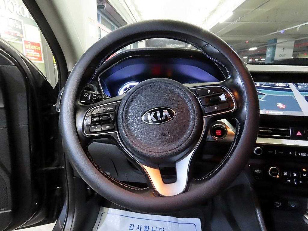 KIA Niro - Vista 8